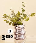 Gifi Choisy-le-Roi - Promo Vase chrome Promo Vase chrome à 3,50 € dans le catalogue Gifi à Choisy-le-Roi