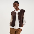Veste sans manches effet polaire marron foncé femme en promo chez La Halle Veste sans manches effet polaire marron foncé femme dans le catalogue La Halle