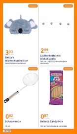 Aktueller Action Prospekt mit Lichterkette, "kleine Preise, grosse Freude!", Seite 30