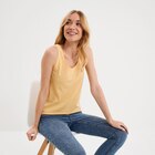 Débardeur bretelles larges coton jaune clair femme à 3,49 € dans le catalogue La Halle