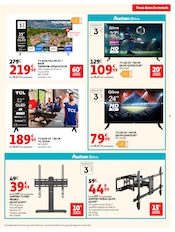 Promos Meuble Tv dans le catalogue "TOUS DANS LE MATCH" de Auchan Hypermarché Meuble Tv en promo dans le catalogue Auchan Hypermarché à la page 9