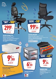 Offre Valise dans le catalogue Bureau Vallée du moment à la page 11