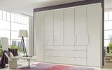 Aktuelles Kleiderschrank Castello, champagner, 300 x 236 cm, inkl. 3 extrabreite Schubkästen Angebot bei HARDECK in Osnabrück ab 1.799,00 €