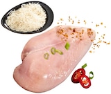 Frisches Hähnchenbrustfilet Angebote bei REWE Wesel für 0,88 €