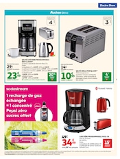 Promos Grille-Pain dans le catalogue "ÉLECTROSHOW" de Auchan Hypermarché Grille-Pain en promo dans le catalogue Auchan Hypermarché à la page 3