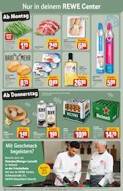 Brötchen im REWE Prospekt in Meerbusch Aktueller REWE Prospekt mit Brötchen, "Dein Markt", Seite 3