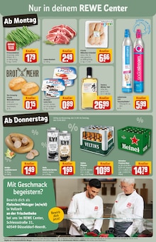 Kaffee im REWE Prospekt "Dein Markt" mit 32 Seiten (Neuss)