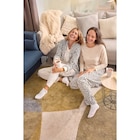 Promo Pantalon femme à 9,99 € dans le catalogue Carrefour à Maisons-Alfort