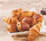2 croissants + 2 pains au chocolat - U Saveurs dans le catalogue Super U