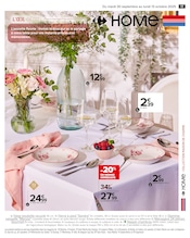 Vase Angebote im Prospekt "HOME : Des idées déco qui vous ressemblent !" von Carrefour auf Seite 17