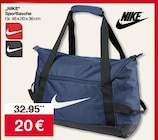 Sporttasche von Nike im aktuellen Woolworth Prospekt