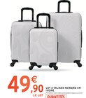 Lot 3 valises ivoire en promo chez Intermarché Super Versailles à 49,90 €