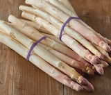 Intermarché Super La Haye-du-Puits - Promo Asperge Blanche/Violette Promo Asperge Blanche/Violette à 4,99 € dans le catalogue Intermarché Super à La Haye-du-Puits