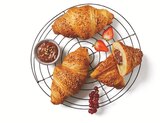 Buttercroissant mit Nuss-Nougat-Creme für 0,75 € bei Lidl im Angebot Buttercroissant mit Nuss-Nougat-Creme im aktuellen Lidl Prospekt
