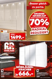 Schlafzimmerschrank Angebot im aktuellen porta Möbel Prospekt auf Seite 7
