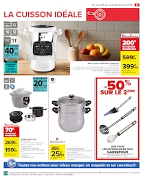 Offre Robot dans le catalogue Carrefour du moment à la page 11