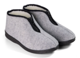 Damen oder Herren Hausschuhe Angebote bei Woolworth Hoyerswerda für 7,00 €