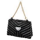 Baumschmuck Handtasche Angebote bei Ernstings family Wetzlar für 5,99 €