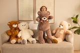 Promo PELUCHE OURS 1 MÈTRE ASSIS à 9,99 € dans le catalogue Auchan Hypermarché à Villeneuve-sur-Lot