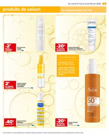 Promo Mustela dans le catalogue Carrefour du moment à la page 3