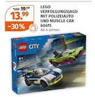 VERFOLGUNGSJAGD MIT POLIZEIAUTO UND MUSCLE CAR von LEGO im aktuellen Müller Prospekt für 13,99 €