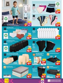Bekleidung im aktuellen Netto Marken-Discount Prospekt (Saarbrücken) Bekleidung im Netto Marken-Discount Prospekt "Aktuelle Angebote" mit 63 Seiten (Saarbrücken)