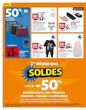 Promo Vêtements dans le catalogue Auchan Hypermarché du moment à la page 18