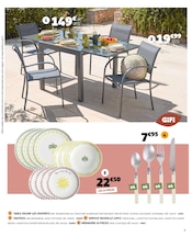 Fauteuil en promo dans le catalogue Gifi à la page 5