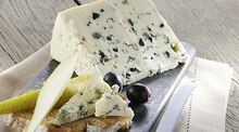 Fromage Au Pesto - Terre & Saveurs - Géant Casino Fromage Au Pesto - Terre & Saveurs à 20,90 € dans le catalogue Géant Casino "Black Friday, jusqu'à -90% d'économies"
