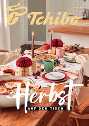 Der aktuelle Tchibo im Supermarkt Prospekt Herbst auf dem Tisch