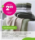 FROTTEESERIE „OLIVIA“ im mömax Prospekt FROTTEESERIE „OLIVIA“ von im aktuellen mömax Prospekt für 2,99 €