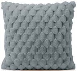 Aktuelle Kissen Angebote bei Trends in Bottrop Aktuelles Kissenserie CARMEN creme Angebot bei Trends in Bottrop ab 9,90 €