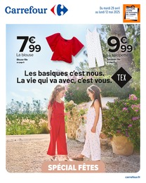 Offre Blouse dans le catalogue Carrefour du moment à la page 1