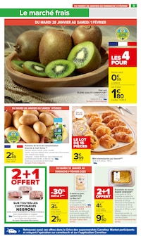 Promo Viennoiserie dans le catalogue Carrefour Market du moment à la page 7