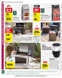 Offre Barbecue À Gaz dans le catalogue Carrefour du moment à la page 52