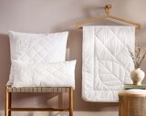 Aktuelles Ganzjahresbett  135 x 200 cm Angebot bei XXXLutz Möbelhäuser in Aachen ab 11,99 €