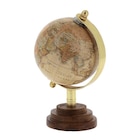 Promo Mini globe à 2,47 € dans le catalogue B&M à Saint-Priest-en-Jarez