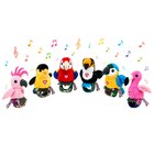 Peluche bracelet Happy Yappers en promo chez Carrefour Market Villejuif à 15,99 €