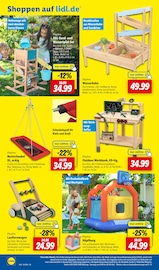 Ähnliche Angebote wie Brettspiel im Prospekt "LIDL LOHNT SICH" auf Seite 50 von Lidl in Kassel