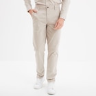 Pantalon chino droit stretch sable homme - La Halle Pantalon chino droit stretch sable homme à 19,99 € dans le catalogue La Halle