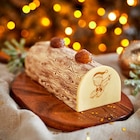 Bûche aux marrons en promo chez Carrefour Market Bûche aux marrons dans le catalogue Carrefour Market