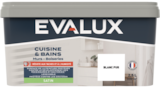 Peinture blanche cuisine et bain 2,5 l en promo chez Brico Dépôt Belfort à 39,90 €