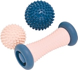 Rossmann Falkenberg - Massage-Igelball-Set Angebot im Prospekt Massage-Igelball-Set bei Rossmann im Falkenberg Prospekt für 6,99 €