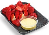 Erdbeeren mit Vanillesoße im Angebot bei REWE in Bonn Erdbeeren mit Vanillesoße Angebote von Eigene Herstellung bei REWE Bonn für 11,90 €