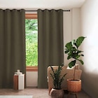 Rideau thermique Gaston vert kaki 140x250 cm en promo chez Décor Discount Rideau thermique Gaston vert kaki 140x250 cm dans le catalogue Décor Discount