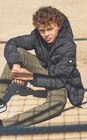 Ernstings family - Jacke oder Cargohose Angebot im Prospekt Jacke oder Cargohose bei Ernstings family im Prospekt "ONLINE EXKLUSIV" für 45,99 €
