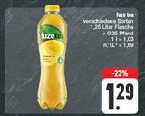 Schwarzer Tee Zitrone Angebote von fuze tea bei EDEKA Jena für 1,29 €