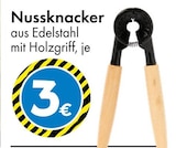 Aktuelle Kuchen Angebote bei TEDi in Bremerhaven Aktuelles Nussknacker Angebot bei TEDi in Bremerhaven ab 3,00 €