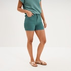 Short en jean slim coton stretch vert foncé femme - La Halle à Villeurbanne Short en jean slim coton stretch vert foncé femme en promo chez La Halle Villeurbanne à 6,49 €