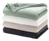 Wohndecke Angebote von s.Oliver bei Möbel Wallach Langenhagen für 24,95 €